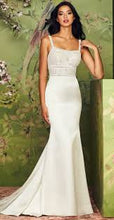 Load image into Gallery viewer, Paloma Blanca 4887, Salon Sample