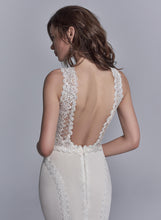 Load image into Gallery viewer, Sottero and Midgley "Berrington" (size 12) broken zipper
