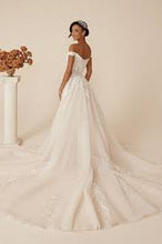 Load image into Gallery viewer, Justin Alexander 88245 with overskirt, Salon Sample