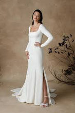 Load image into Gallery viewer, Justin Alexander 88319, Salon Sample