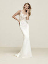 Load image into Gallery viewer, Pronovias "Dranoe", Salon Sample, with detachable skirt