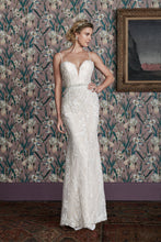 Load image into Gallery viewer, Justin Alexander Signature "Dinah" 99156 with detachable train, Salon Sample