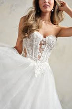 Load image into Gallery viewer, Maggie Sottero "Angelette", Salon Sample