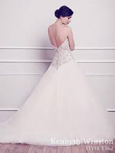 Load image into Gallery viewer, Kenneth Winston style 1562, Salon Sample