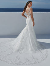 Load image into Gallery viewer, Justin Alexander 88183, Immaculate Salon Sample