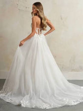 Load image into Gallery viewer, Maggie Sottero "Angelette", Salon Sample
