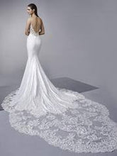 Load image into Gallery viewer, Enzoani "McKinley", Salon Sample