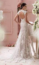 Load image into Gallery viewer, David Tutera style 115229, Salon Sample