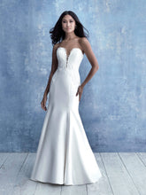 Load image into Gallery viewer, Allure 9717, Salon Sample