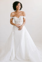 Load image into Gallery viewer, Emily Hart "Catalina" with overskirt , Salon Sample