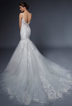 Load image into Gallery viewer, Elysee "Selene", Salon Sample