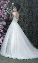 Load image into Gallery viewer, Allure C407, Salon Sample