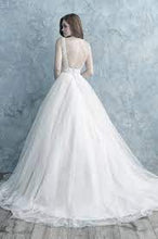 Load image into Gallery viewer, Allure 9663, Salon Sample