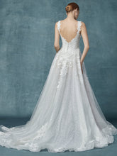 Load image into Gallery viewer, *Maggie Sottero "Carmella", Salon Sample