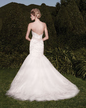 Load image into Gallery viewer, Casablanca style 2138, Salon Sample