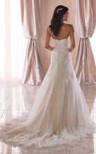 Load image into Gallery viewer, Stella York, style 6764 Salon Sample