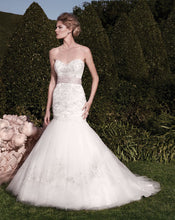 Load image into Gallery viewer, Casablanca style 2138, Salon Sample