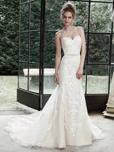 Load image into Gallery viewer, Maggie Sottero "Winstyn", Salon Sample