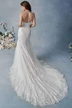 Load image into Gallery viewer, Kenneth Winston style 1859, Immaculate Salon Sample