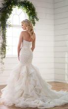 Load image into Gallery viewer, Essence of Australia, D2258, Salon Sample