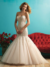 Load image into Gallery viewer, Allure 9275, Salon Sample
