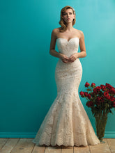 Load image into Gallery viewer, Allure style 9250, Salon Sample