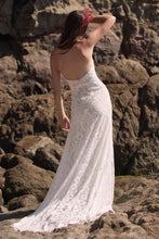 Load image into Gallery viewer, Willowby "Cadah", Salon Sample